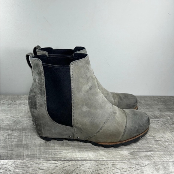 Sorel NL2704 Lea Wedge Women’s Chelsea Leather Waterproof Gray Boots Size 10.5 - Picture 3 of 9